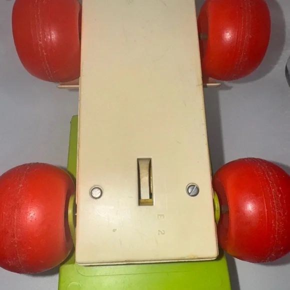 FISHER PRICE Jiffy Dump Truck PULL TOY #156 Vintage 1970 Little People Works - Picture 7 of 8